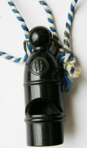 Waffen-SS/ Silbato de Baquelita