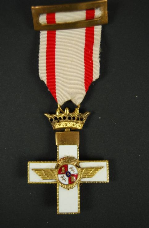Medallas de un Suboficial del EA, Época Franco