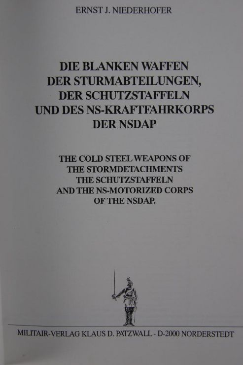 Libro "The Cold Steel Weapons"