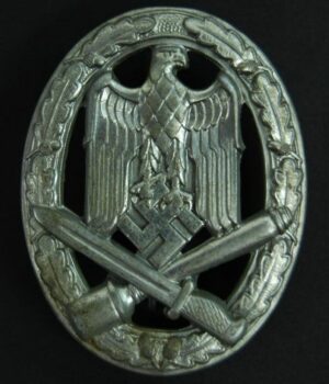 WH/ Distintivo General de Asalto en Plata