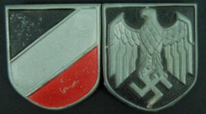 DAK/HEER,  Escudos para el Salacot