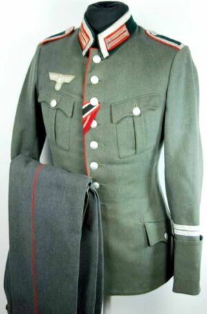 Uniforme Completo M1933 de un Hauptfeldwebel de Artillería