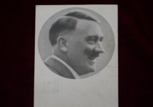 Tarjeta postal de Adolf Hitler.
