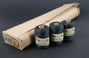 Schutztaffel/ Thread spools with RZM