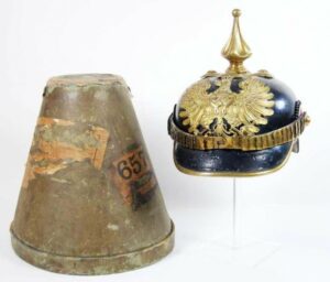 Pickelhaube M1895-1918 de Oficial de Policía en su Caja