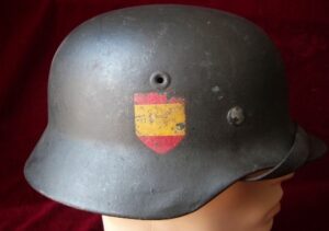 Casco M40 División Azul.