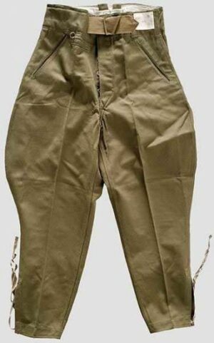DAK/ Breeches sin Estrenar del Segundo Modelo