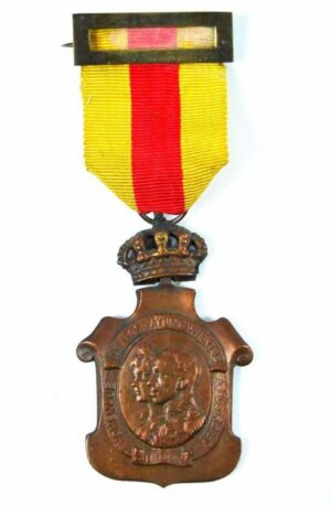 Medalla Homenaje de los Ayuntamientos a SS.MM