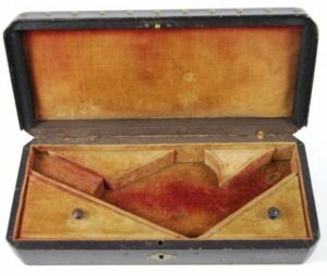 Estuche de Epoca de Pistola Lefaucheux