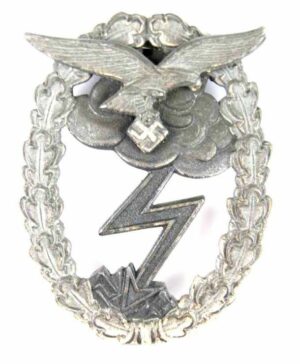 Luftwaffe, Distintivo de Ataque en Tierra