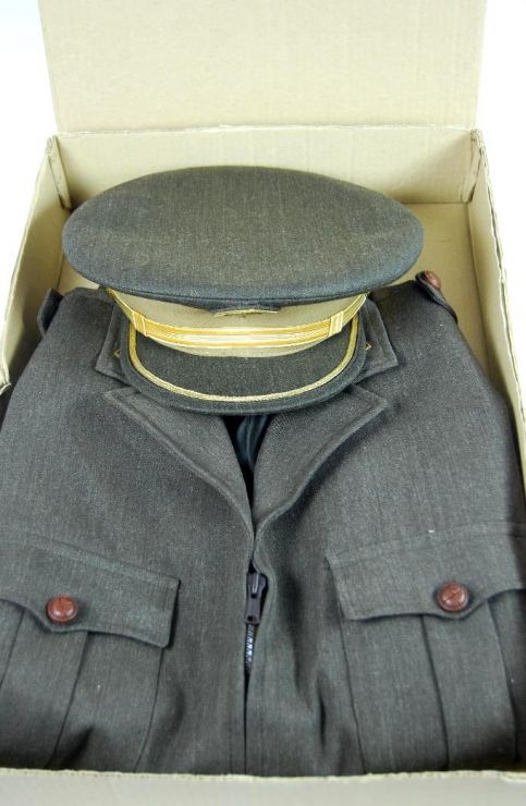 Uniforme y Gorra de Inspector Jefe de Policía