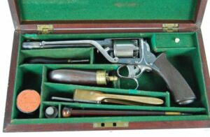 Estuche con Revólver "Tranter"