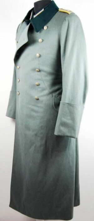 Uniforme Oberleutnant del 11 Bon. Reconocimiento