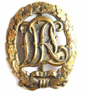 DRA. Insignia de Deportes en Bronce M1921
