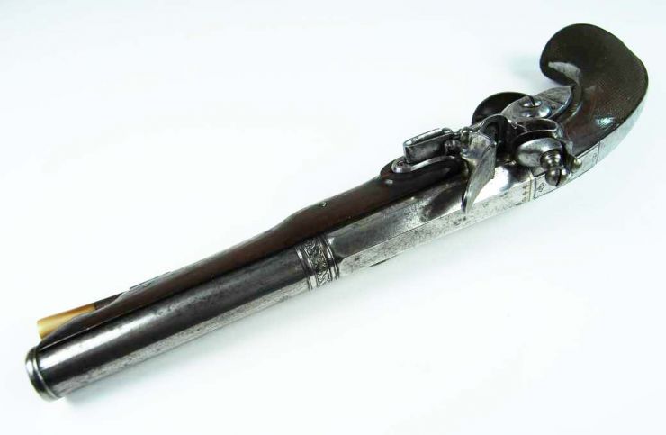 Pistola Española de Pedernal Firmada por "Alberdi", circa 1800