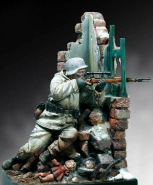 Francotirador Alemán con Uniforme de Camuflaje