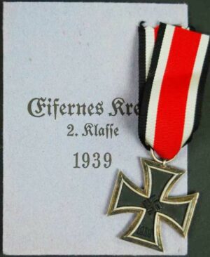 Cruz de Hierro de 2ª Clase en su Sobre