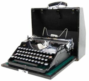 SS/ Máquina de Escribir "Continental"