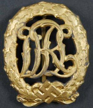 DRL/ Distintivo de Deportes en Oro