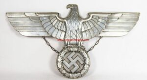 WH/ Ferrocarriles, Águila Nacional perteneciente al "Wagen 720" con Logo del fabricante