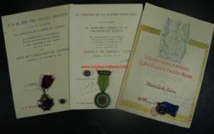 Conjunto de Medallas del Movimiento de un Divisionario