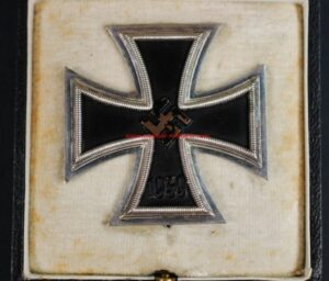 Estuche con EK1 1939 de "C.R. Zimmermann"