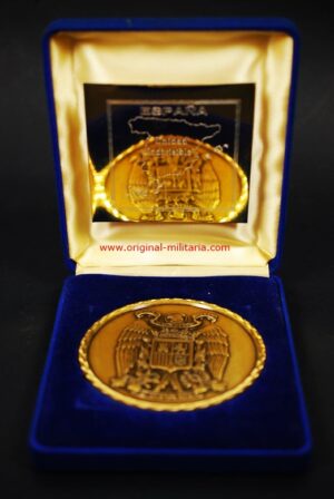 Estuche con Medalla de Mano de Bronce