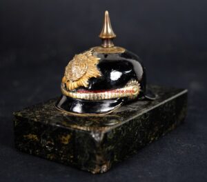 Pisapapeles con Pickelhaube "M1895 Sachsen"