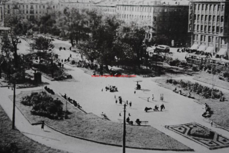 Foto de Prensa de la Plaza Turgenjew en San Petersburgo