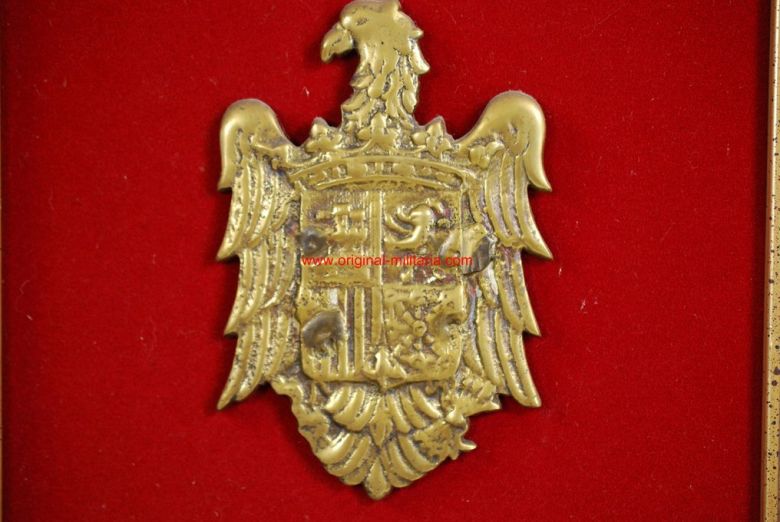 Escudo de España de Bronce enmarcado, Guerra Civil.