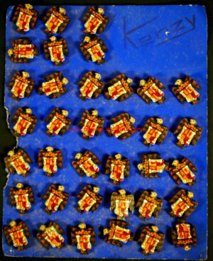 Sample of Wooden Badges with the Coat of Arms of Spain, Model 1938, Civil War