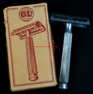 WH/ Caja de Cartón con Maquinilla de Afeitar "Globus", 1943