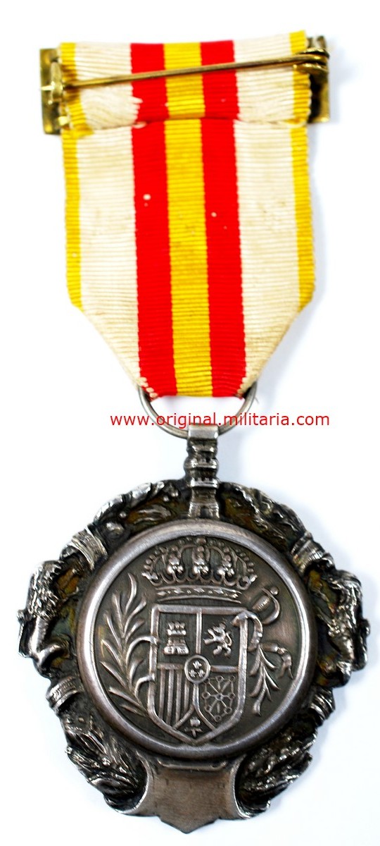 Individual Military Medal of the new Spanish State (1938-1970). Silver,  Brillantes and Oro «CEJALVO»-Medalla Militar Individual del nuevo Estado  Español (1938-1970). Plata, Brillantes y Oro, Manufactura CEJALVO. -  Original Militaria