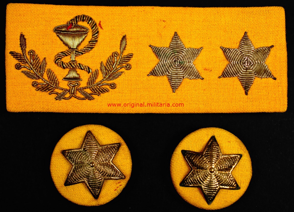 Galleta y dos Estrellas para Teniente de Farmacia de Guerra Civil