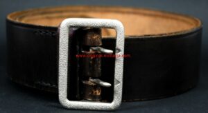NSDAP/ Cinturón Politico con "RZM", "Logo del Fabricante" y "Waffenamt", M1939