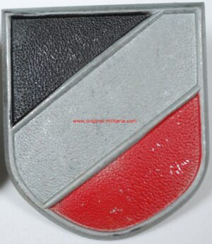 WH/DAK, Escudo Tricolor para Salacot