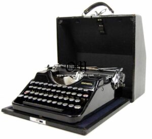Waffen SS/ Rare original Typewriter--Waffen SS/ Máquina de Escribir Portátil "Continental", Rara