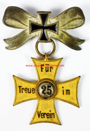 Premio de la Asociación de Veteranos (NS) por 25 Años de Lealtad