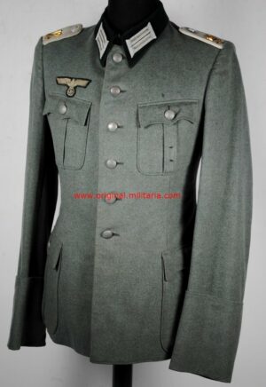 Wehrmacht/ Officer´s Infantry Service Tunic-- WH/HEER, Guerrera-Uniforme de Teniente del 19 Regt. de Infantería
