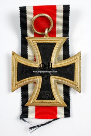 Wehrmacht/ Iron Cross 2nd Class 1939, Maker “100”— WH/ EK2 1939 Código “100”