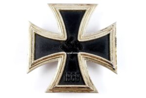 WH/ Iron Cross 1st Class 1939, Non-Magnetic---WH/ Cruz de Hierro 1939 de 1ª Clase No Magnetica