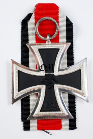 Wehrmacht/ Iron Cross 2nd, 1939, Code "100", Mint — WH/ Cruz de Hierro de 2ª Clase 1939, Código "100", Marcos Helados