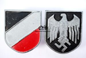 Wehrmacht Afrikakorps Pith Helmet Shields