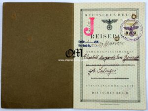 German Passport Marked "Judenstempel" from 1939 -- Pasaporte Alemán Marcado «Judenstempel» de 1939