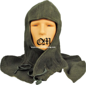 Wehrmacht/ Field-Grey, White Reversible Winter Hood -- Wehrmacht/ Verdugo de Invierno Color Gris Campo Reversible