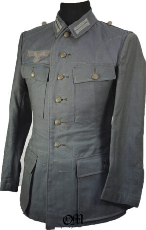 Wehrmacht/Heer, Raro Uniforme Grisáceo de Tropa M43 para el Frente Sur. con RBNr. Estilo Tropenfeldbluse
