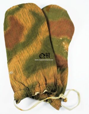 Wehrmacht/ Sumpftarn Camouflage Winter Sniper Gloves. Rare -- WH/ Manoplas Reversibles de Invierno con Camuflaje "Sumpfmuster 44" para Francotiradores. Raro