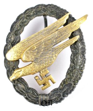 Luftwaffe/Paratrooper, Badge by Assmann, "L/64, A" and Code "1" Mint-- LW/ Insignia de Paracaidista del Fabricante Asmann,"L/64, A", marcada "1"