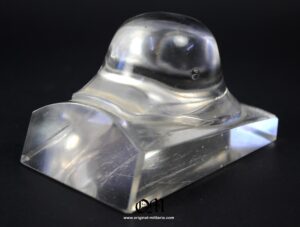 Pisapapeles de Vidrio en Forma de Casco M35/40.