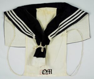 Kriegsmarine/ Cuello de Camisa con Peto para Tropa y Suboficiales